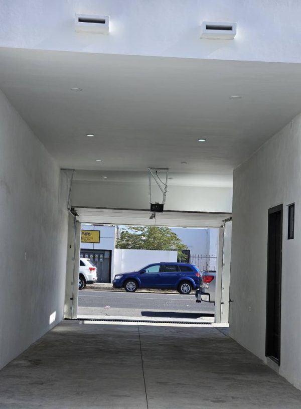 2da entre Ave. Oaxaca A y B - Image 10